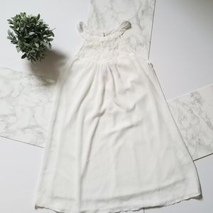 Vanberfia - White Chiffon Dress size small
